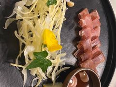 三年金钱火腿配大理手撕乳扇-泓0871臻选云南菜·味庄