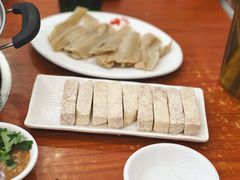 -阿波潮汕牛肉火锅·汤粉面(拱北店)