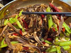 -百味地锅鸡(二店·财校分店)