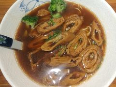 老卤肥肠面-囿面传统制面馆(中央路店)