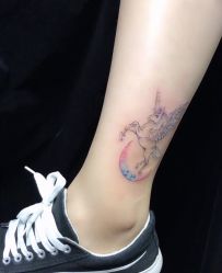 -猛子刺青纹身店