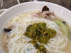 -南苑风味过桥米线(革新路店)