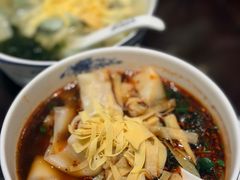 红汤辣肉馄饨-熙盛源(凤凰街店)