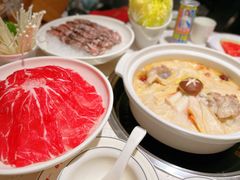 -三人行骨头王火锅(长寿店)