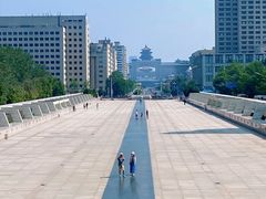 -中华世纪坛