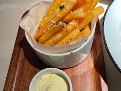 -阿妮叶李(光谷世界城店)