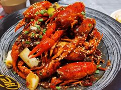 -肥肥虾庄·金牌油焖大虾(杨园滨江时代walk店)