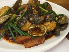 -老东镇啤酒屋海鲜加工·蒸汽海鲜·海鲜烧烤(台东店)