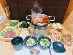红锅-独食火锅·半米屋台(望平街店)