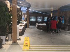 -郑庄脂渣海鲜楼(九水路店)