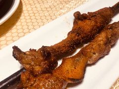 戈壁滩红柳烤肉-巴扎美食·新疆菜·西域歌舞表演餐厅(新疆大厦店)