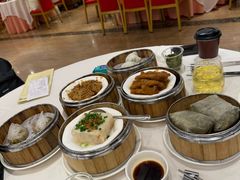 -凤凰楼酒家·粤宴点心(华强北店)