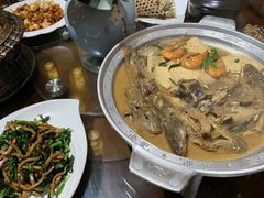 -东来菜馆•手抓海鲜家常菜•海鲜锅贴(鸽子窝店)