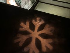 -穹六人间 people 6(岳阳路店)