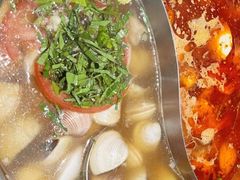 -老城鲜·小海鲜贝贝煲火锅(壹方城店)