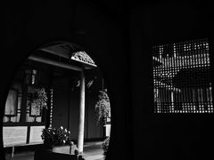-峨眉山报国寺