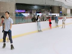 -冠军冰场CHAMPION RINK(环球银泰城店)