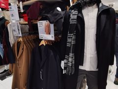 -优衣库(上海金桥国际商业广场店)