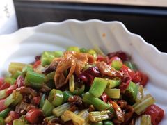 辣爆肥肠面-乐三里屯面馆(阿那亚店)