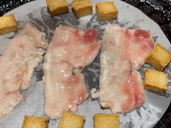 精品酸菜五花肉-正宗齐齐哈尔烤肉·齐牛哥鲜切炭火烤肉(杭州总店)