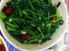 尖椒萝卜菜-武大口院食堂
