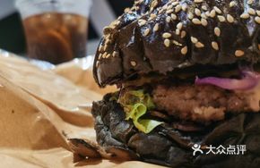 Herb-Roasted Wild Mushroom Beef Burger