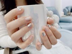 -秀色美甲美睫纹绣护肤