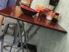 大堂-成群小食店