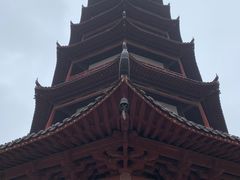 -绳金塔