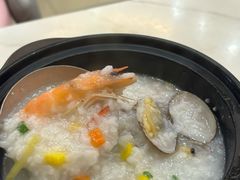 -覃记海鲜美食餐厅