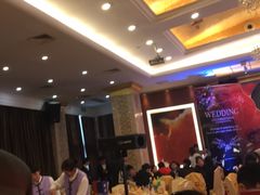 -山明水秀大饭店