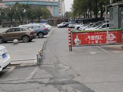 -华雅·云缦酒店(岳阳楼区火车站店)