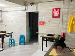 -石灰市毛记烧鸡公(解放碑店)