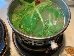 -初蓉丨遇见新川菜(亲贤街荣耀店)