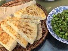 -都江堰石锅鱼