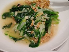 -梅利汴京烤鸭•开封豫菜地标店(东大街店)