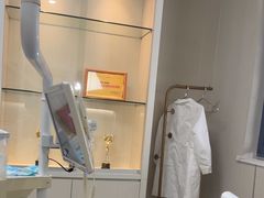 -登特口腔医院(鼓楼东街口店)