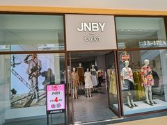 -百联奥特莱斯广场(武汉盘龙店)