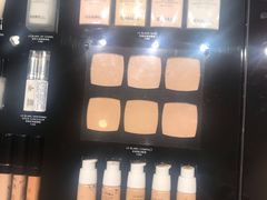 -Chanel(德基广场店)