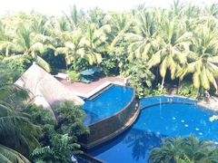 -三亚湾海居铂尔曼度假酒店