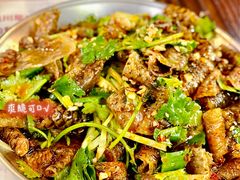 -后街佬·炭火鲜鱼杂(南城店)