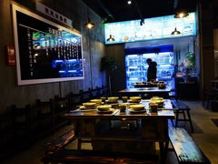 大堂-石锅苗苗鱼(武汉首店)