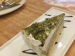 -必胜客(WOW中心城店)