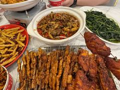 -江城燕子大排档(江汉路步行街店)