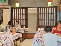 -耙吉吉川味小酒馆(本地人回头店)