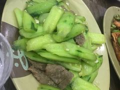 牛肉炒青瓜-贞姨美食·老字号海鲜大排档