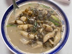 -明呈黄鱼面馆(斜土路店)