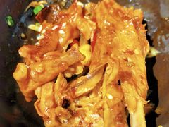 -张大师鸭爪爪特色火锅(万达店)
