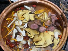 -一善菌·云南菌汤·云南菜(银泰城店)