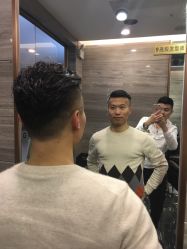 -侨治发型